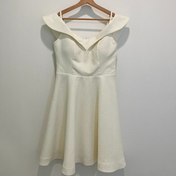 spaghetti strap dress - Picture 6 of 8